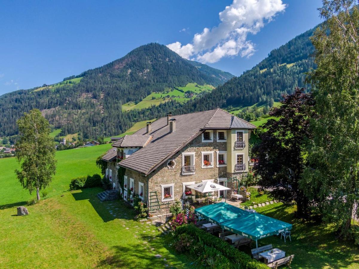 Putzenhof Appartements Großkirchheim Exterior foto